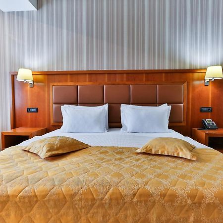 Kings Park Hotel Podgorica Eksteriør billede