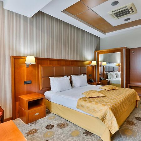 Kings Park Hotel Podgorica Eksteriør billede