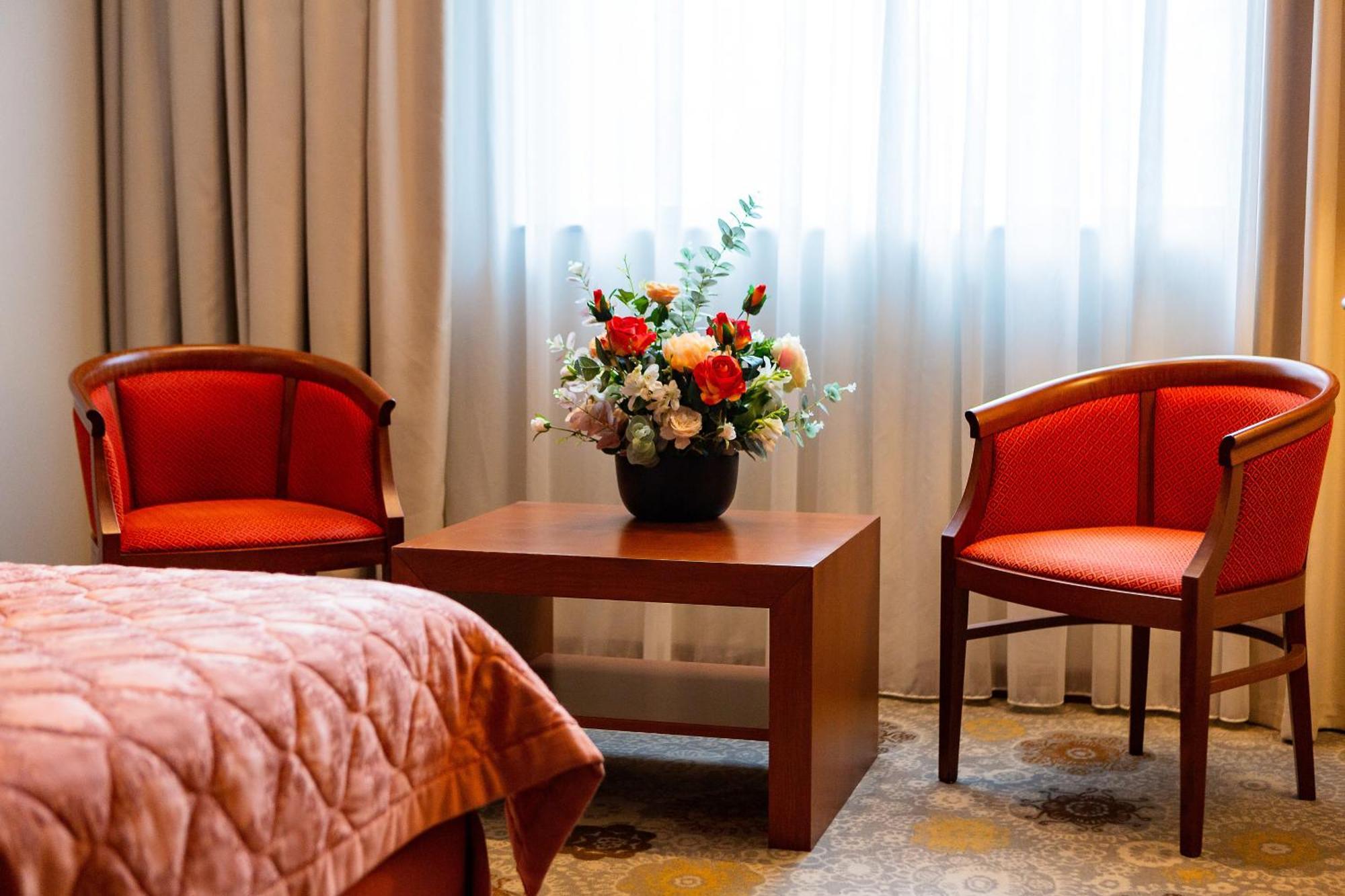 Kings Park Hotel Podgorica Eksteriør billede