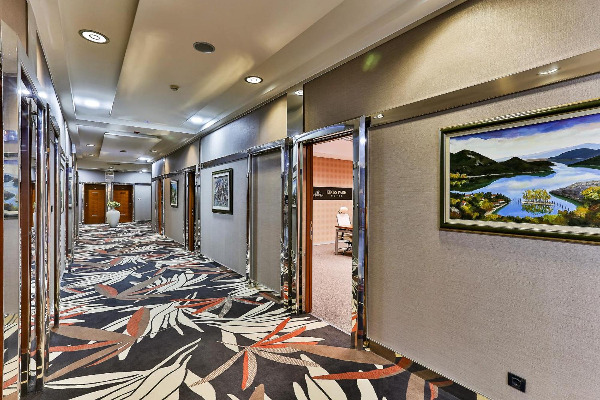 Kings Park Hotel Podgorica Eksteriør billede