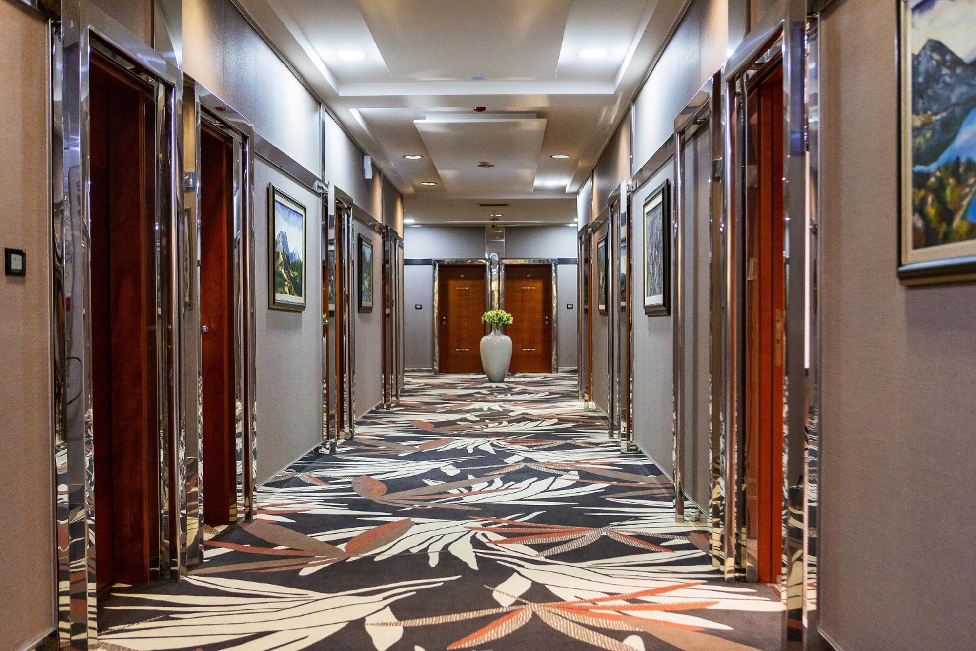 Kings Park Hotel Podgorica Eksteriør billede