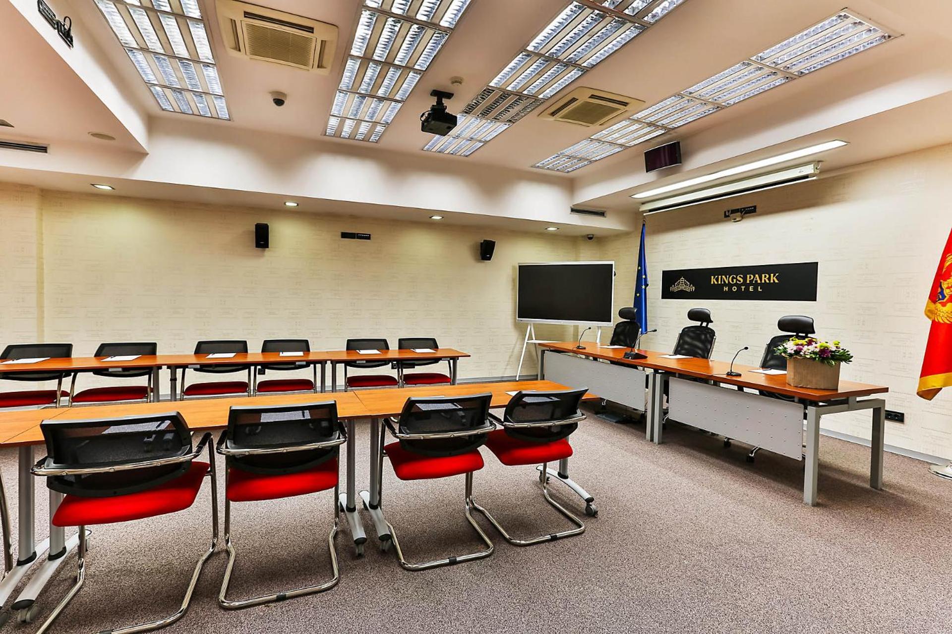 Kings Park Hotel Podgorica Eksteriør billede